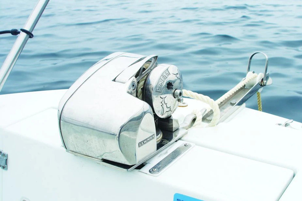lewmar windlass