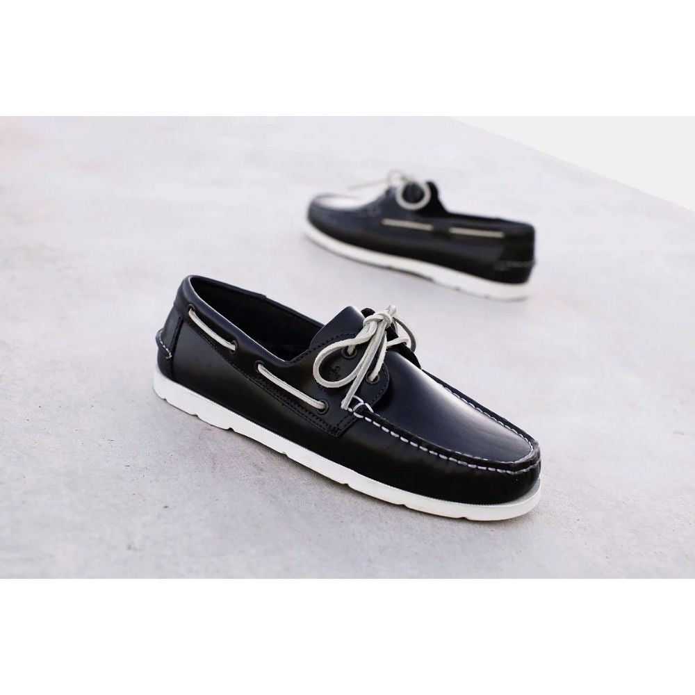 Crazy 4 Sailing Women's Vermont 2-Eye Leather Shoes (Navy)