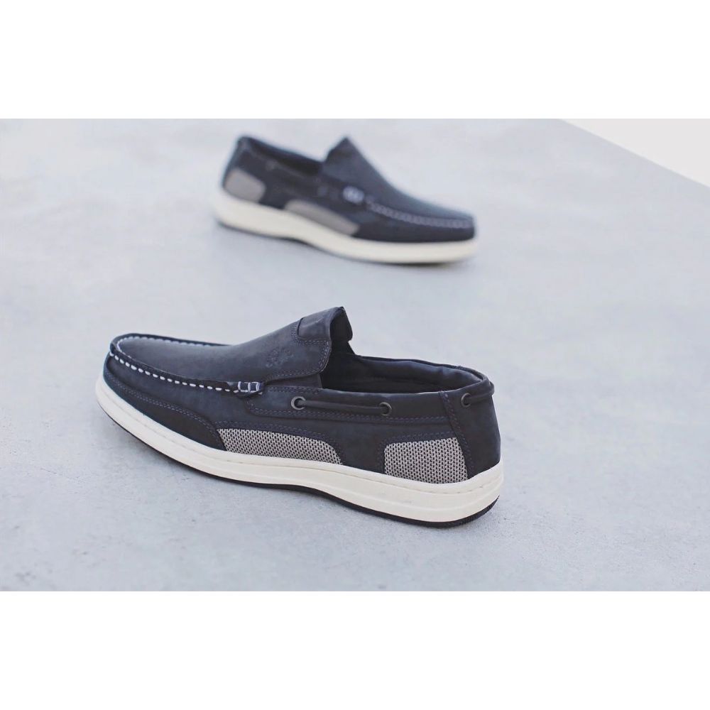 Crazy 4 Sailing Men's  Pacific Leather Loafer Shoes (Navy)