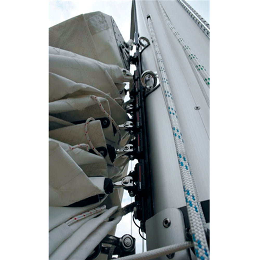 Harken Batten Car Sliders - Tack w/ Plastic Slides (Low Friction) - For Battcar Switch System: 1.02 in (26 mm)