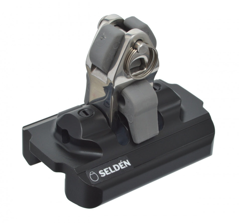 Selden Track System 22 Standard - Length: 8.2 ft (2.5 m) (442-001-05)