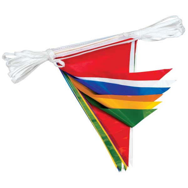 Taylor Made String Pennants  50 Ft